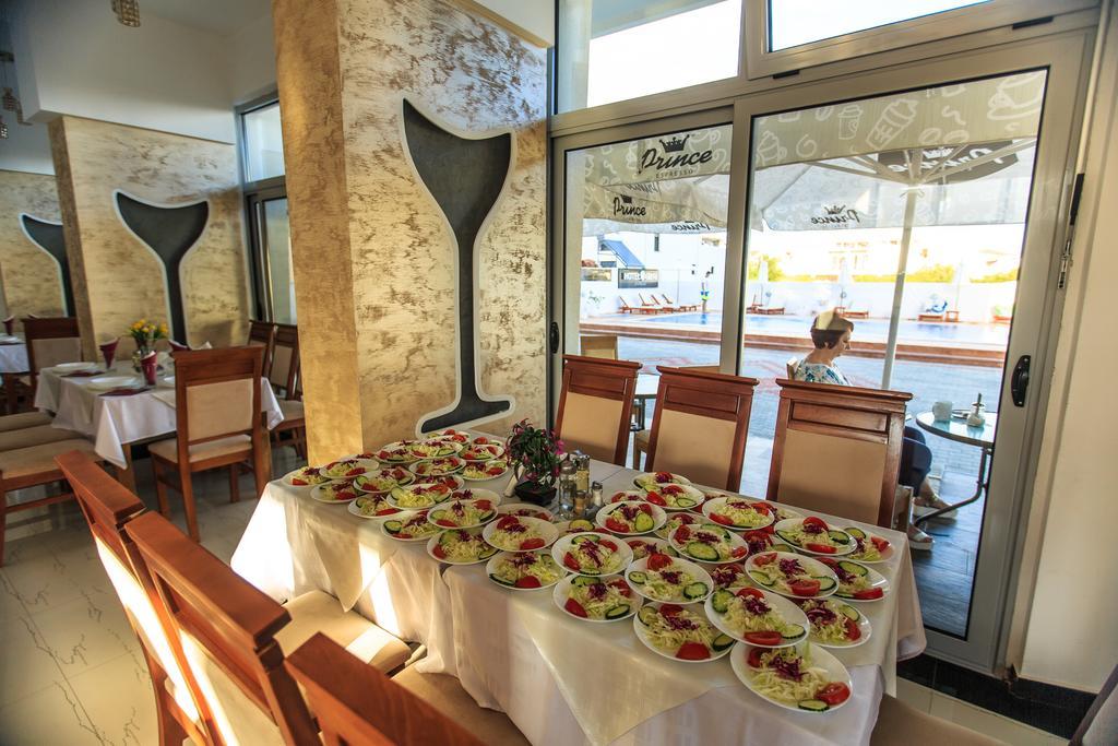 Hotel Edita Ulcinj Exterior photo